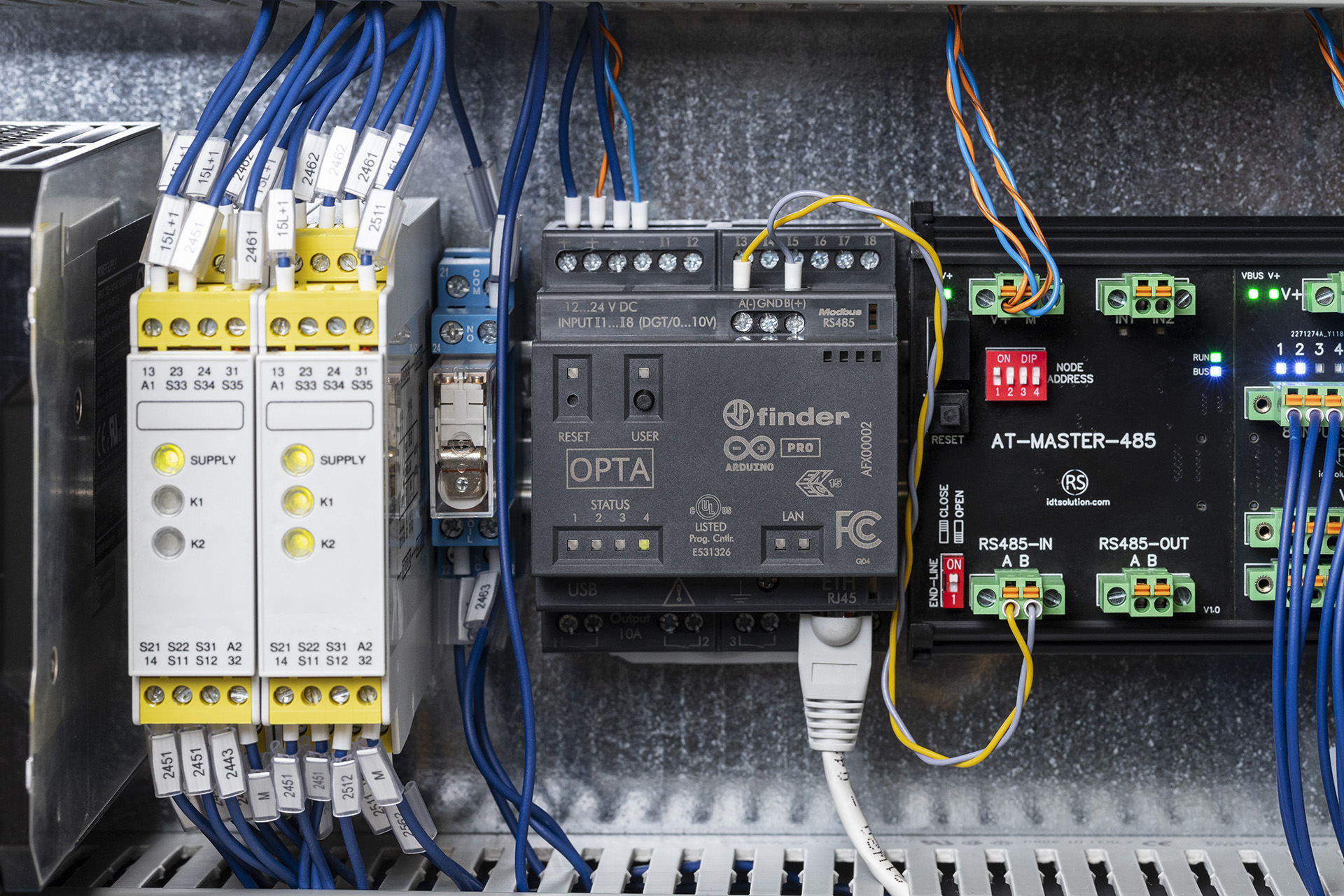 Arduino Opta – secure and easy-to-use micro PLC | Electronic components ...
