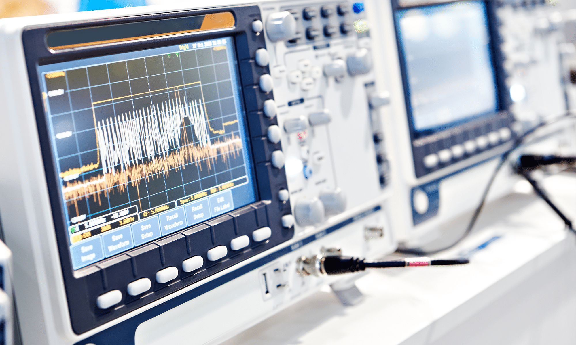 Analyseur de spectre : application et utilisation pratique dans le diagnostic électronique
