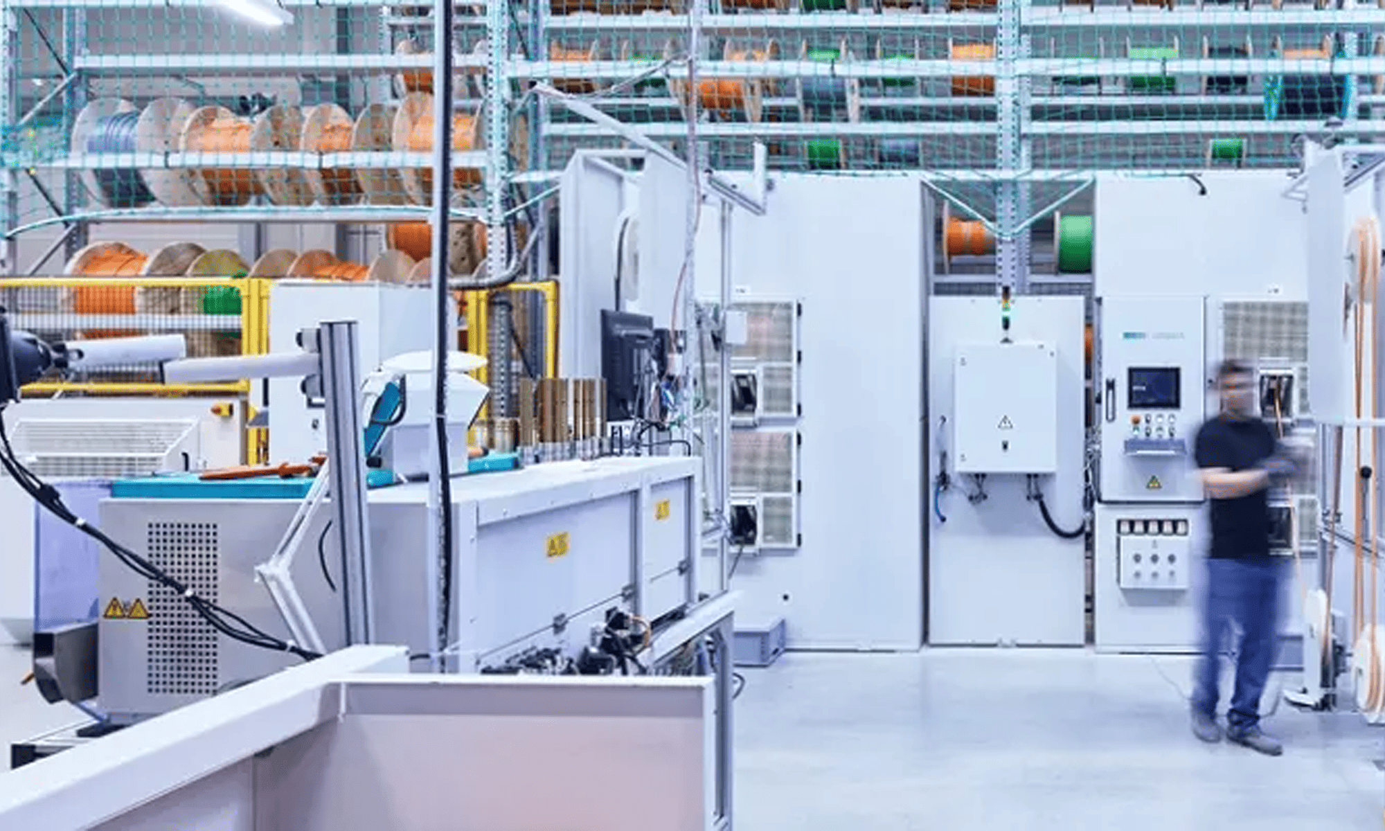 HELU shortens cable and connector deliveries with warehouse automation